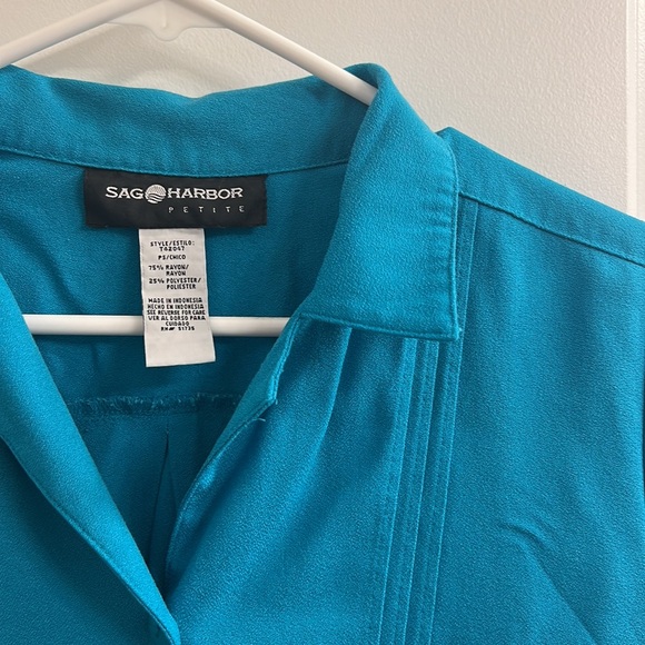 Sag Harbor Vintage Style Short Sleeved Button Down - Picture 2 of 7